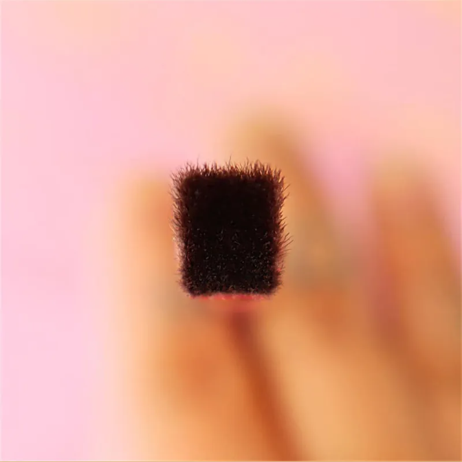 Pinceau Biseauté Précision – Contour, Sourcils & Détails