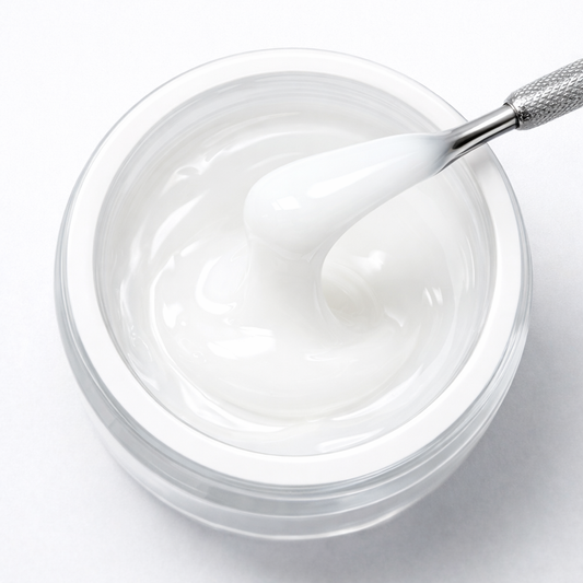 Gel UV milky white blanc laiteux construction ongles Nolivia