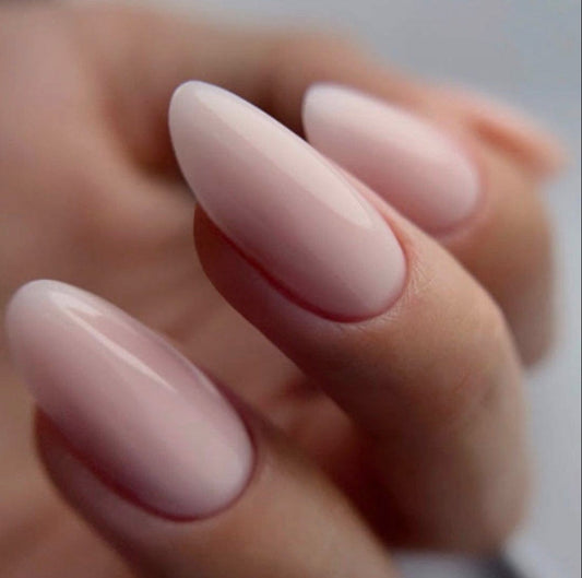 Résultat manucure gel UV à domicile - ongles brillants longue tenue